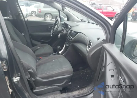 2020 Chevrolet Trax Awd Ls из США, поврежденный, VIN 3GNCJNSB6LL113651